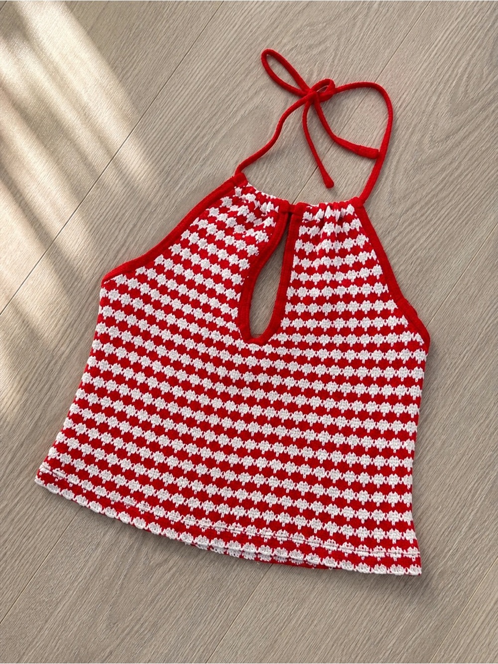Red & White Crochet Knit Halter Top – Zara (NWT, Size Small)